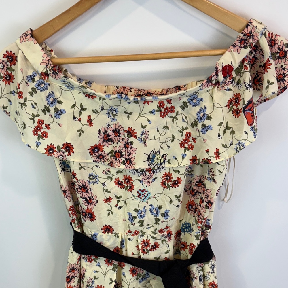 Maje 100% silk Floral Off-Shoulder Dress with Black Belt size 3 ( fits M/L) - Picture 5 of 11